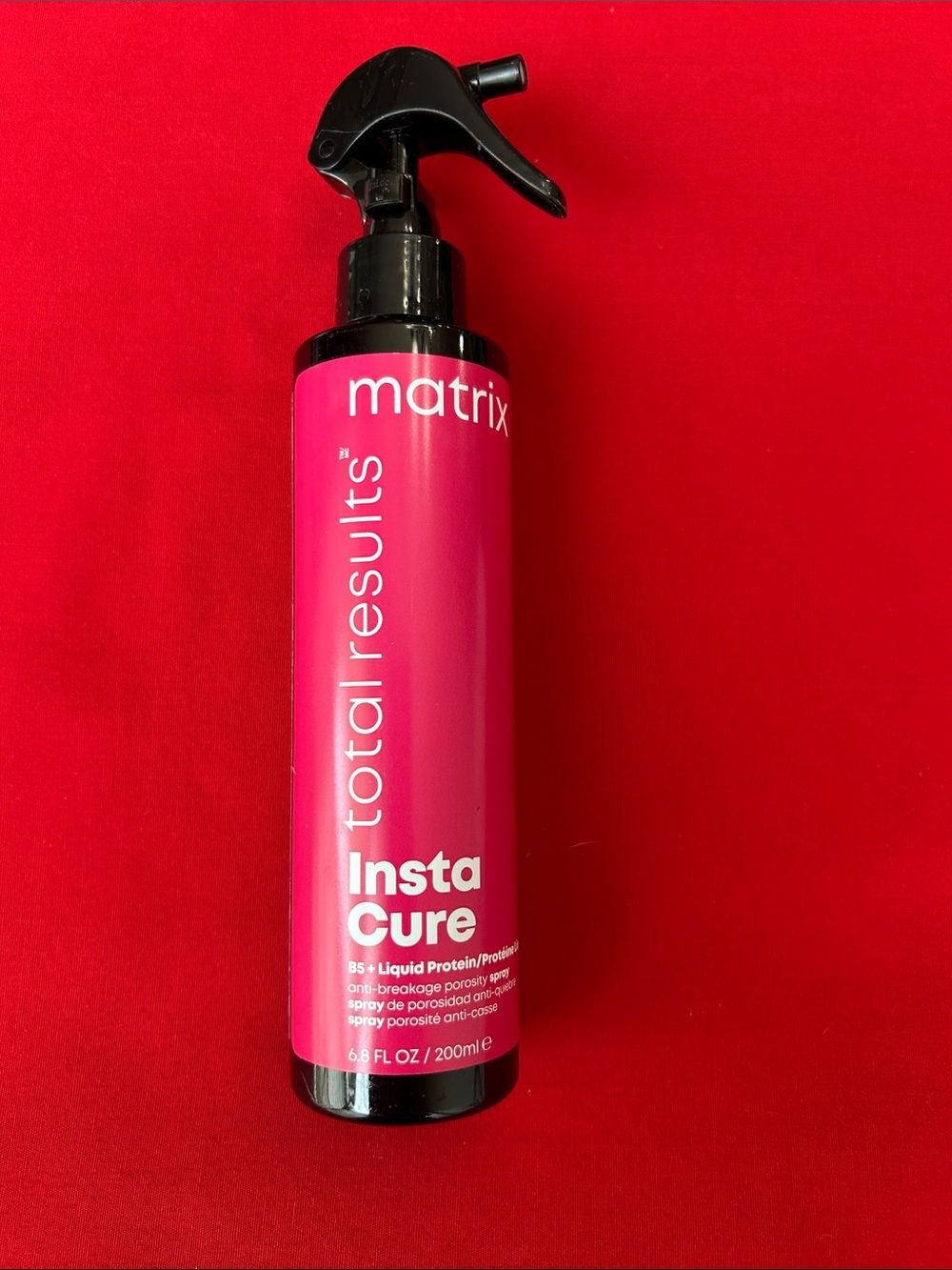 Matix Total Results Insta Cure Leave-In Spray - Bright Pink with Black Nozzle